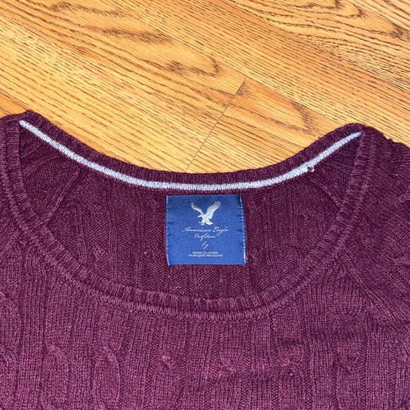 American Eagle Burgundy Sweater - Picture 2 of 5